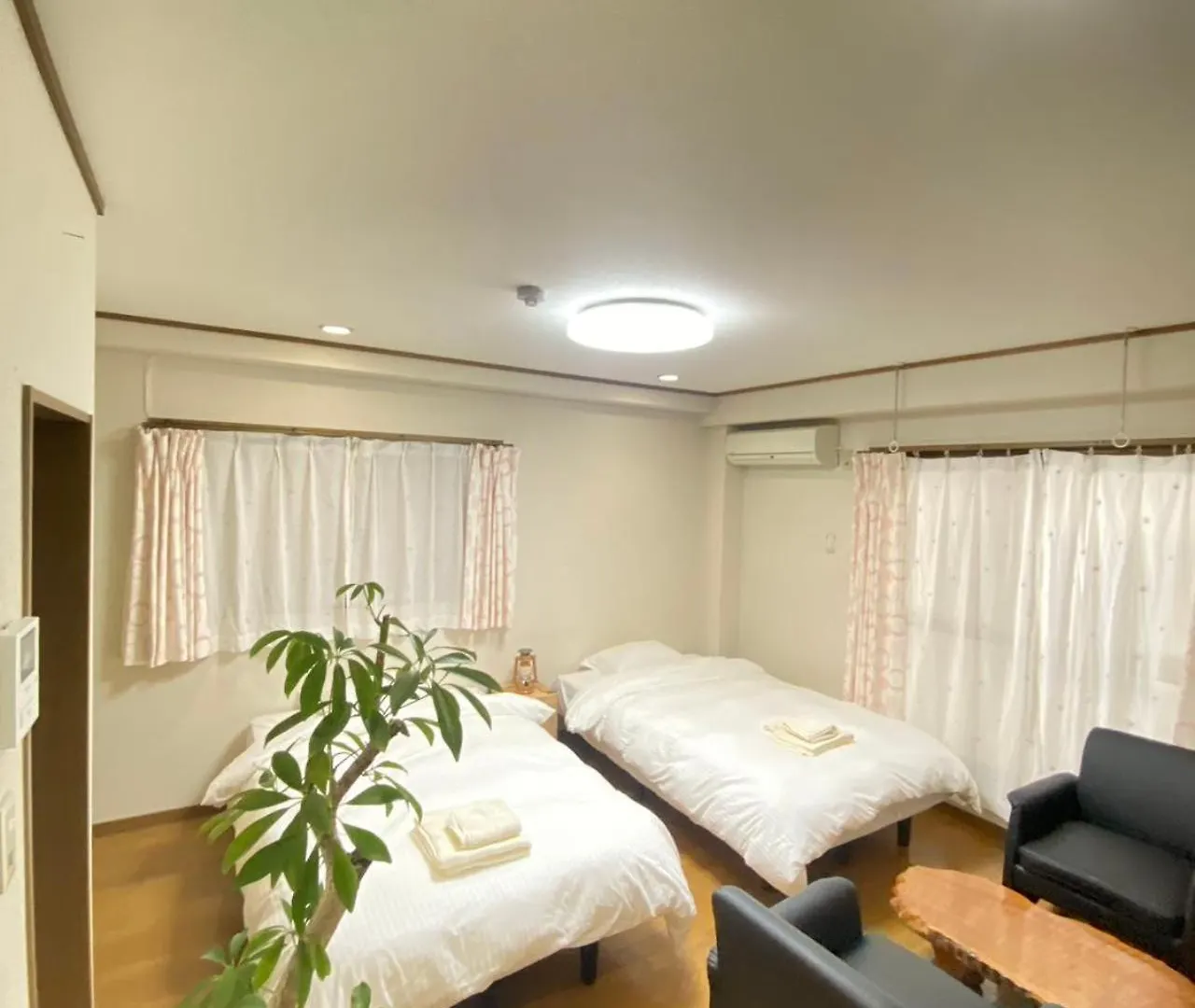 Minato Shibaura-203 contacts
